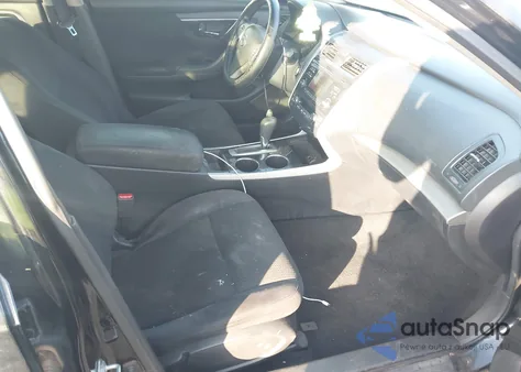 2014 Nissan Altima 2.5 Sv z USA, uszkodzony, nr VIN 1N4AL3AP4EC130867